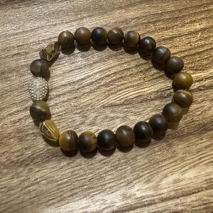 Stella & Dot brown beaded stretchy bracelet